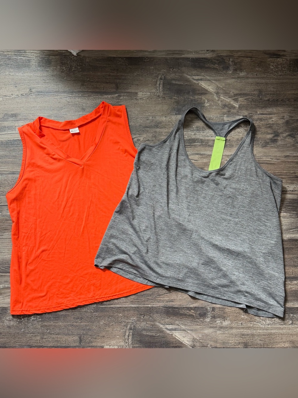 Lot of 2 athletic orange v-neck gray racerback tank tops women’s 2x